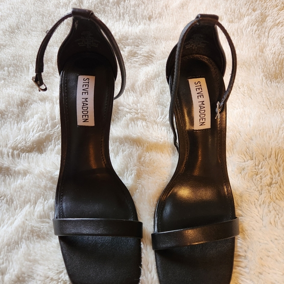 Steve Madden square toed heels - Picture 11 of 11